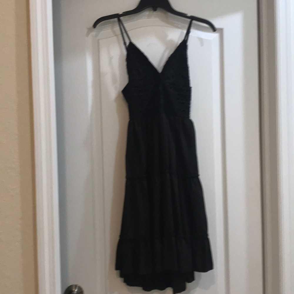 Black dress. M